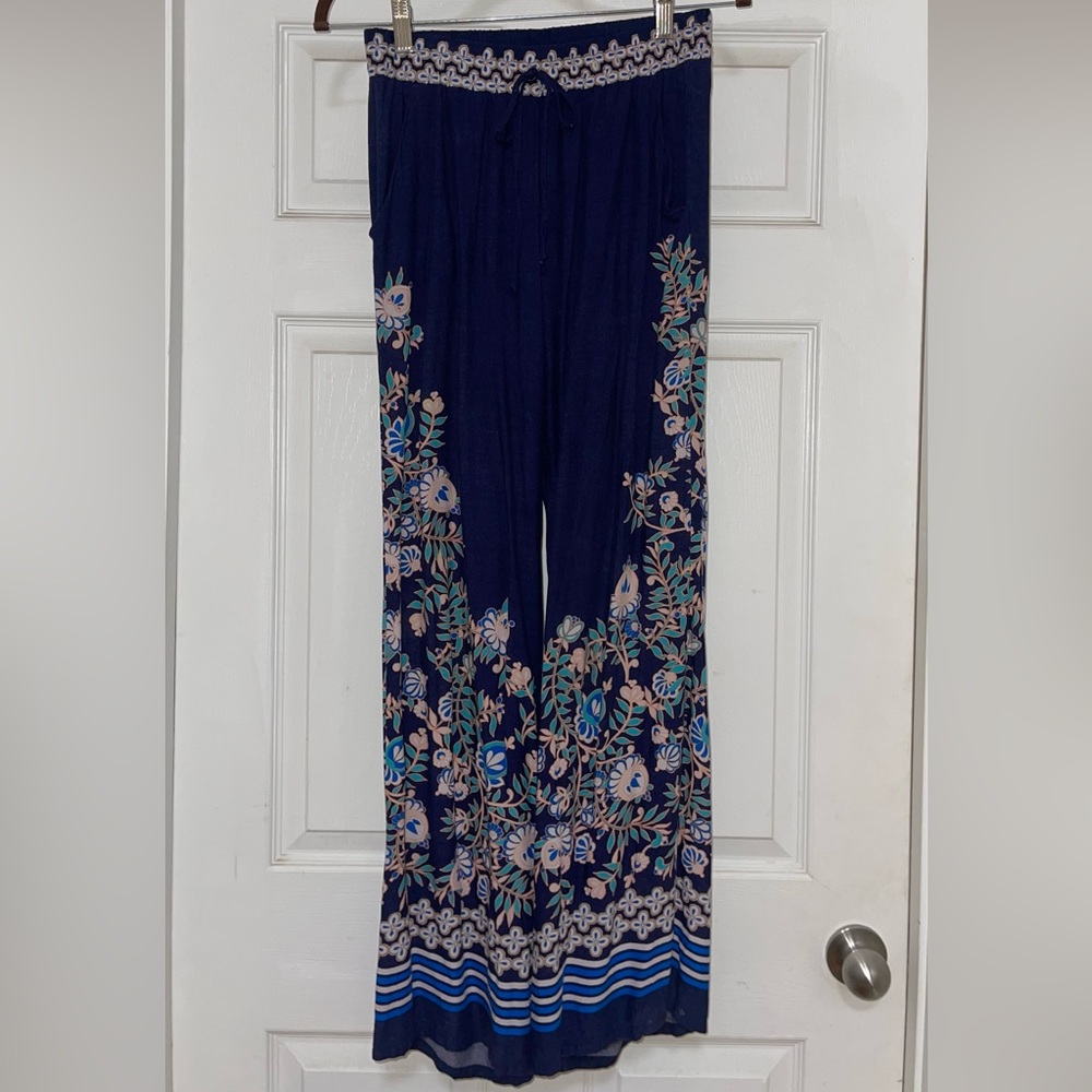 Casual Bohemian Navy Floral Cloth Pants